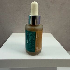 🩷5/$10 Maybelline Green Edition 040 Tinted Oil Serum - Tan Shade